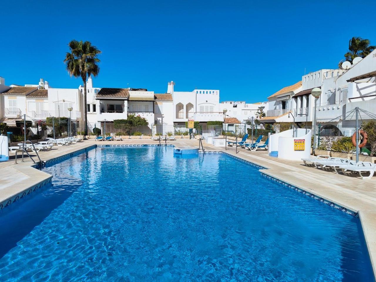 Medina Marinas - Tu Hogar Con Solarium Privado! * Vera
