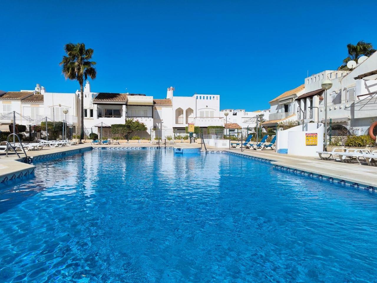 Medina Marinas - Tu Hogar Con Solarium Privado! Apartamento Vera