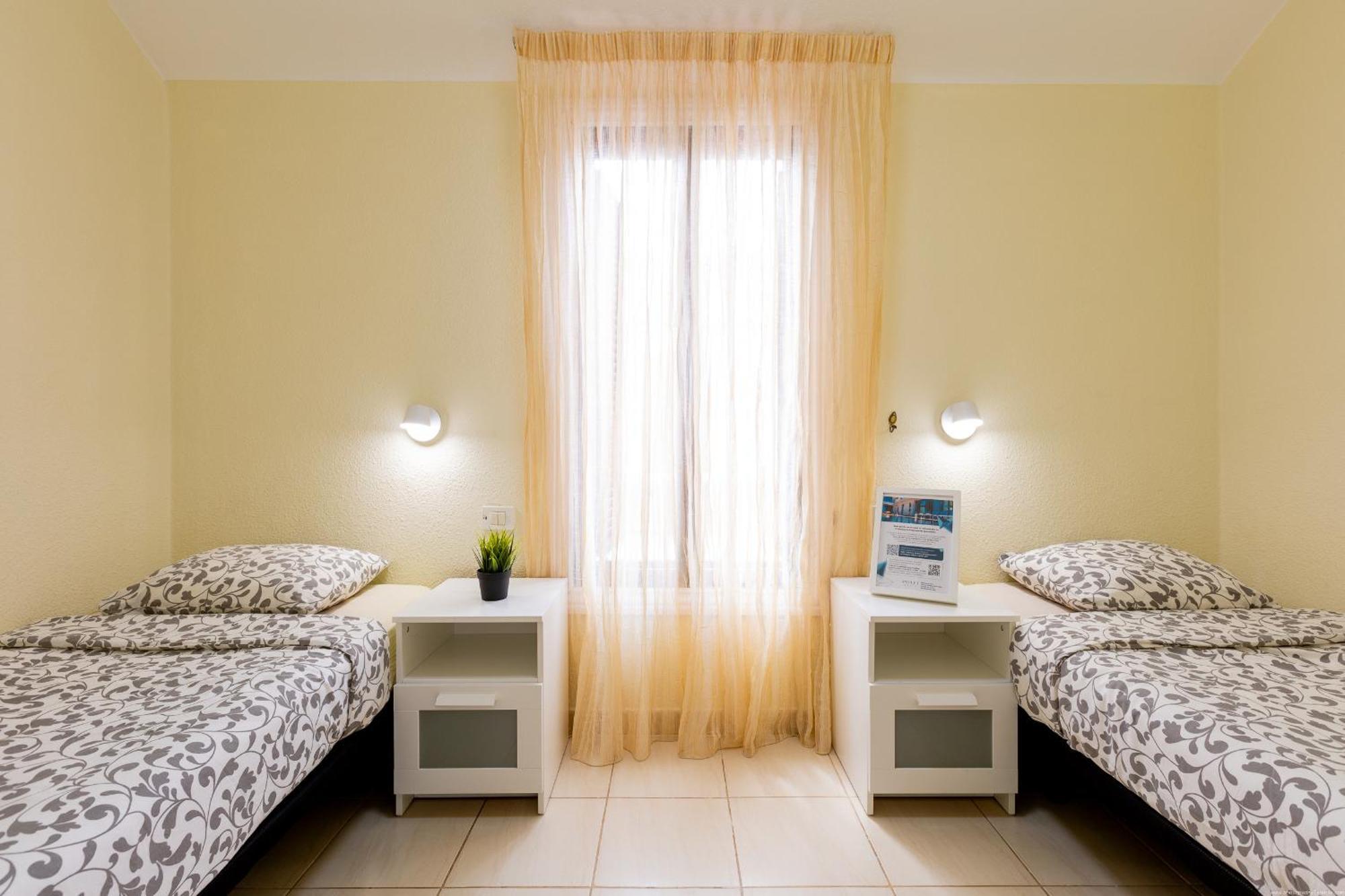 Two Bedrooms In Parque Santiago 2 * Playa de las Americas (Tenerife)