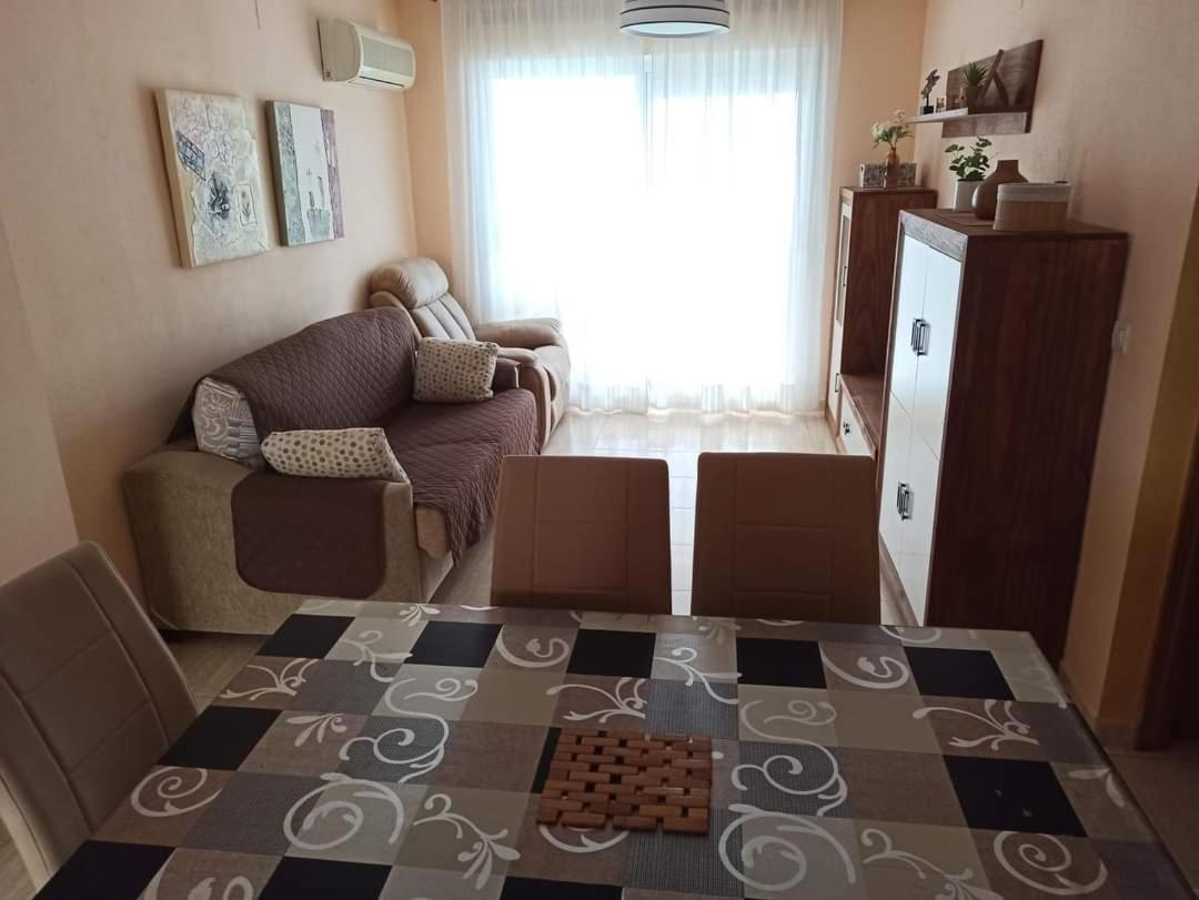 En Magic World. Nueva Marina Dor Apartment
