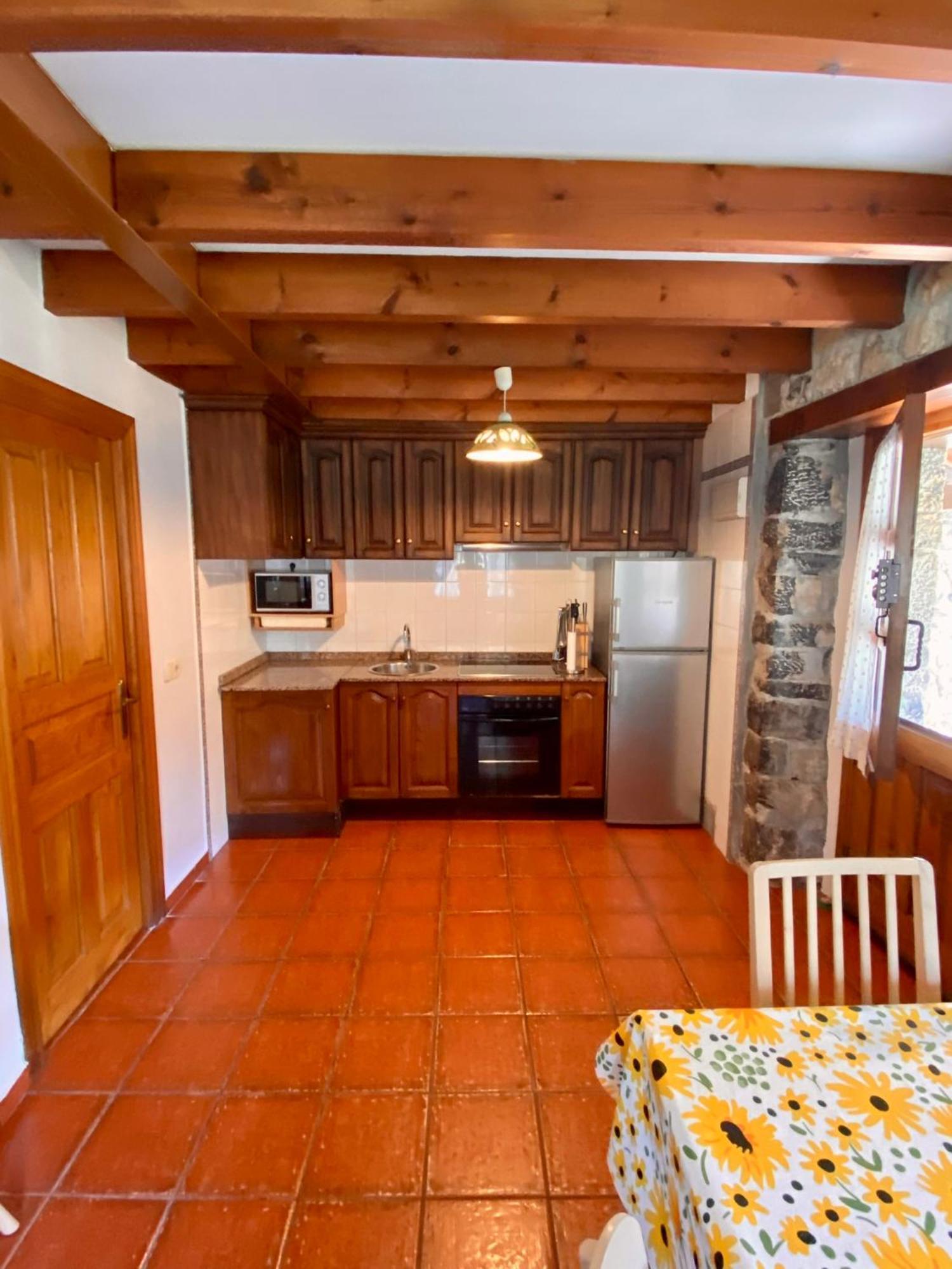 La Rotella, Calma Al Lado De Holiday home Cangas de Onis