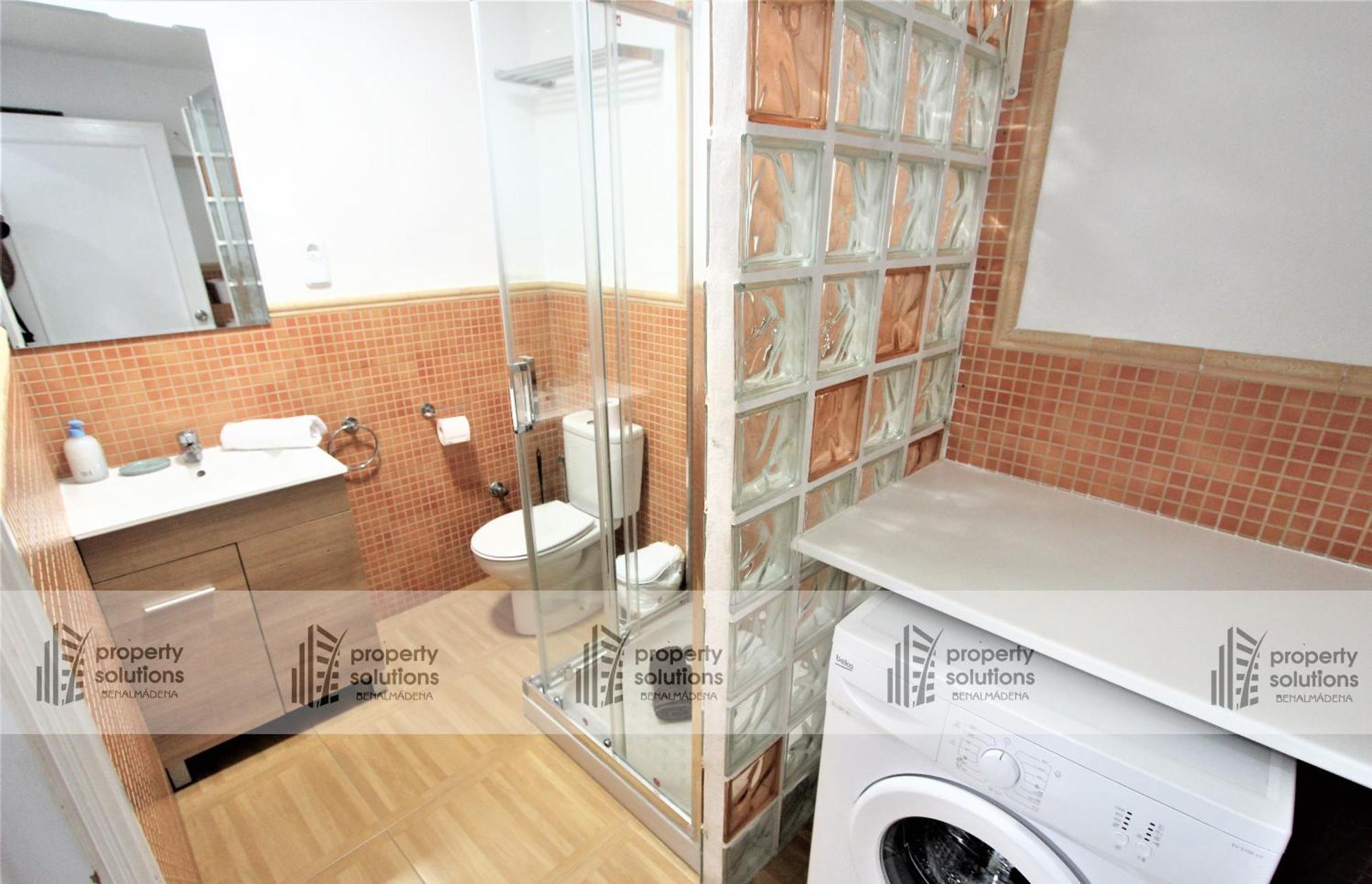 Apartamento Delta Del Sur - Cerca De Tren, Restaurantes, Tiendas - Playa A 8 Min Caminando Benalmádena