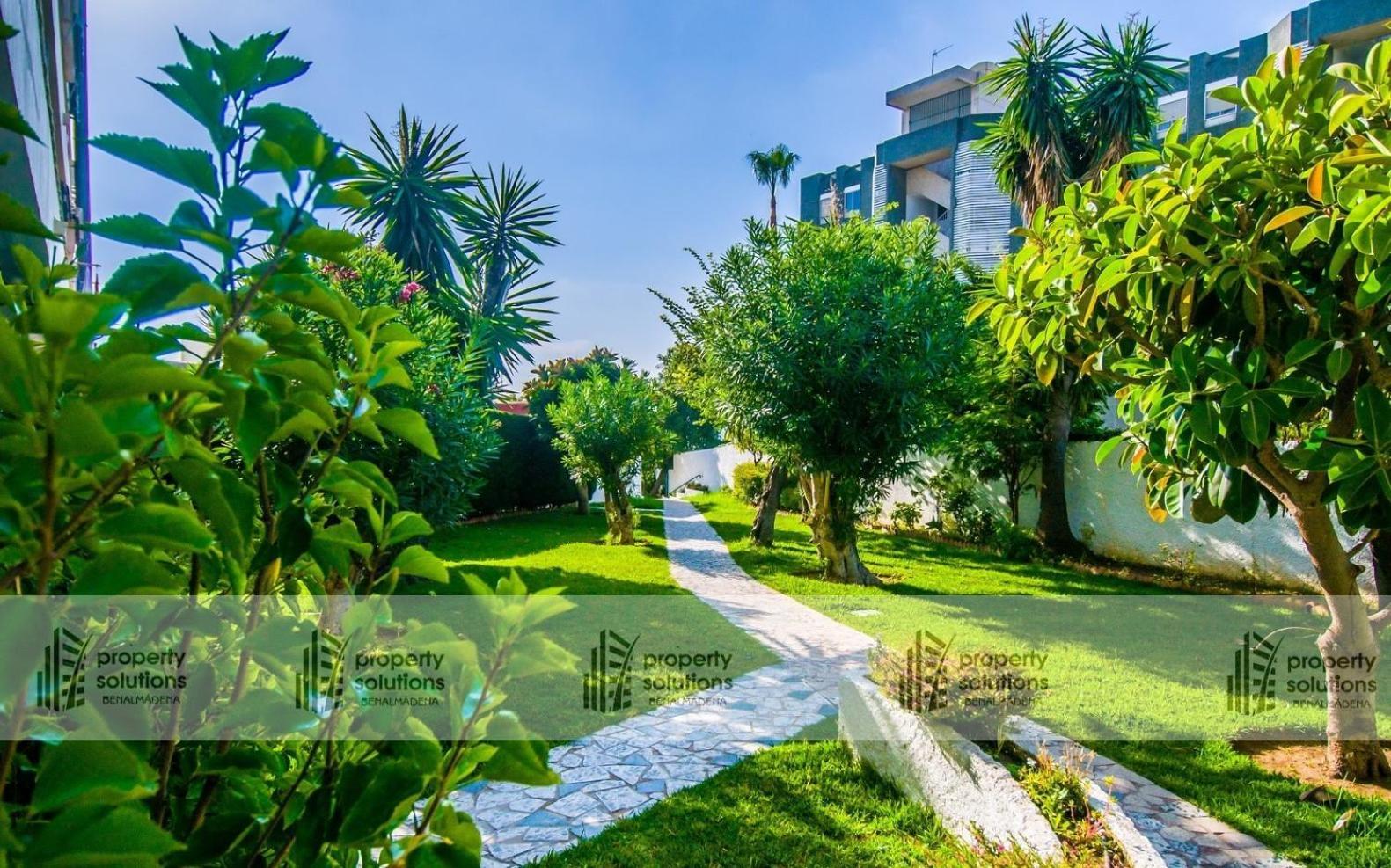 Apartamento Delta Del Sur - Cerca De Tren, Restaurantes, Tiendas - Playa A 8 Min Caminando *