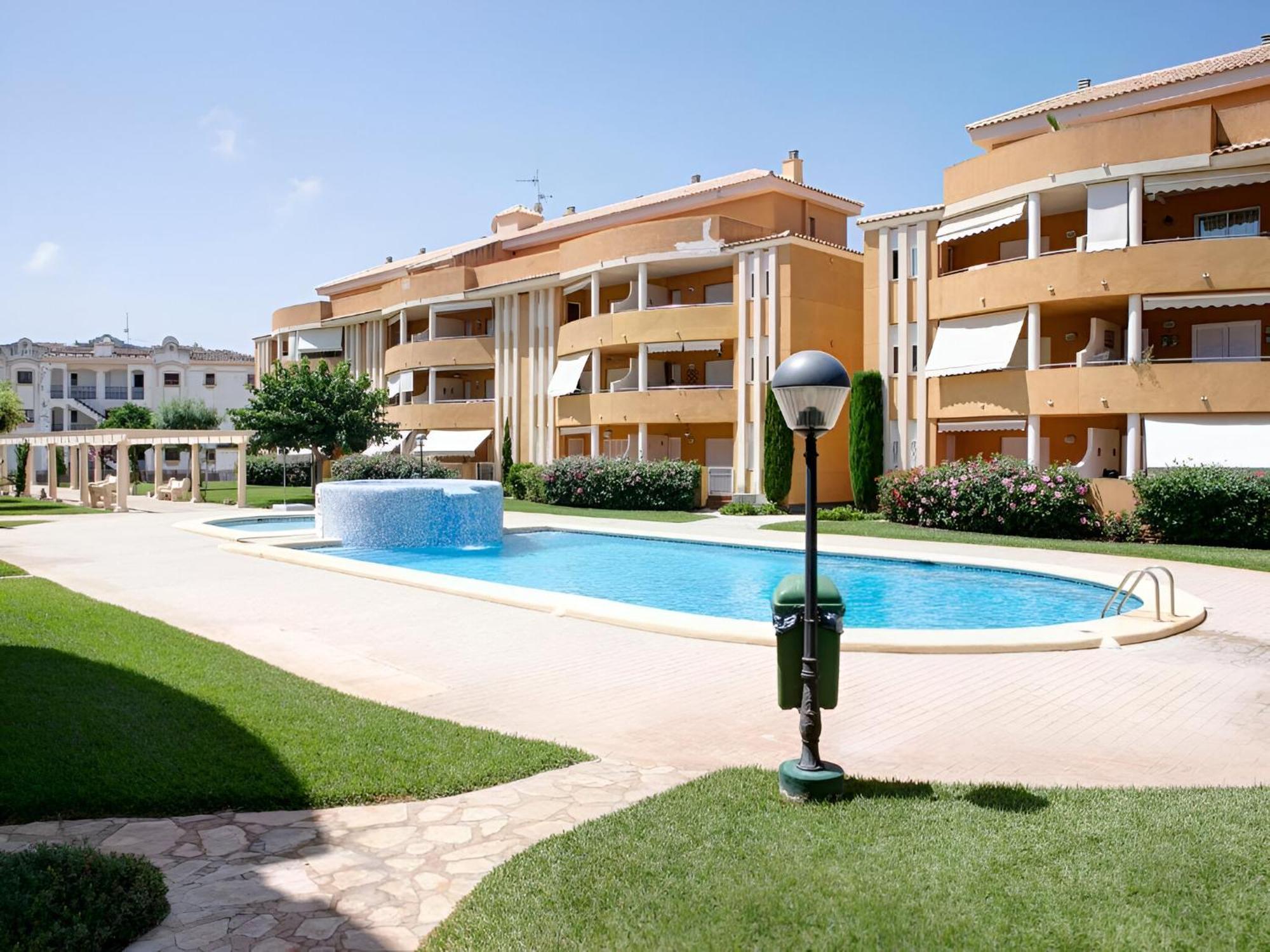 Con Piscina En Residencial Mediterraneo By Alterhome Apartment Denia