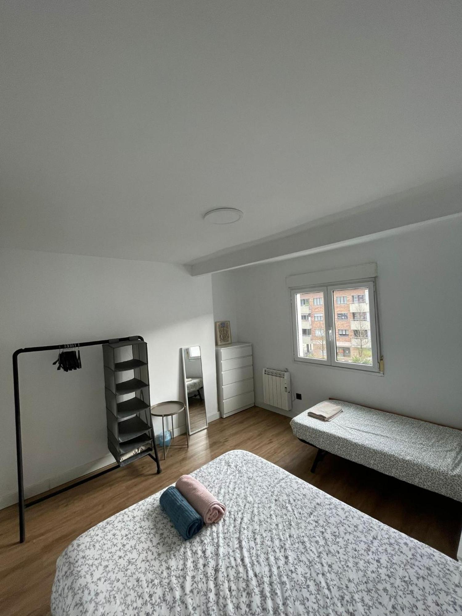 Cozy 6' From San Sebastian + Parking Apartment *