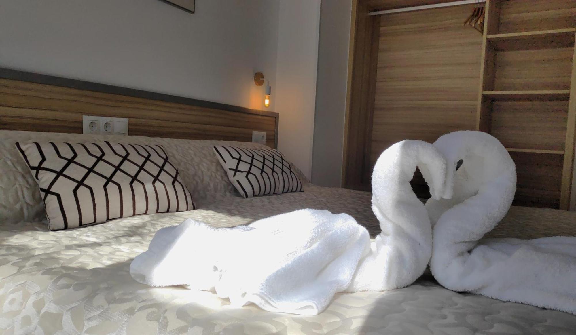 Madinat Garnata, Parking & Rooftop Terrace Holiday home Granada