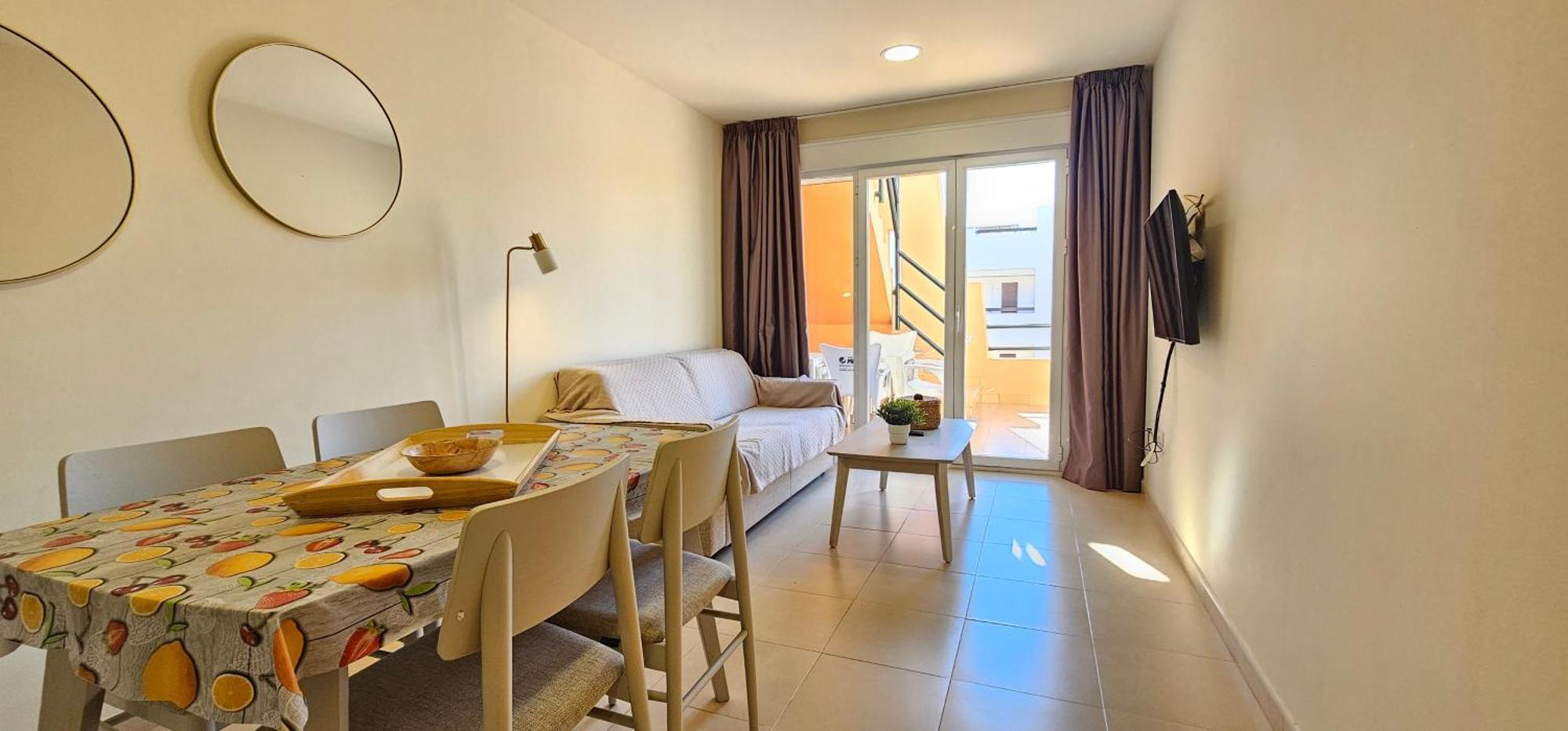 Paraiso: Beachfront Penthouse With Private Rooftop Pool Vera
