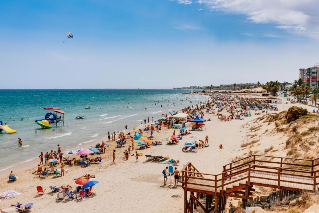 3 Bedroom Duplex Cabo Roig Сasa de vacaciones *