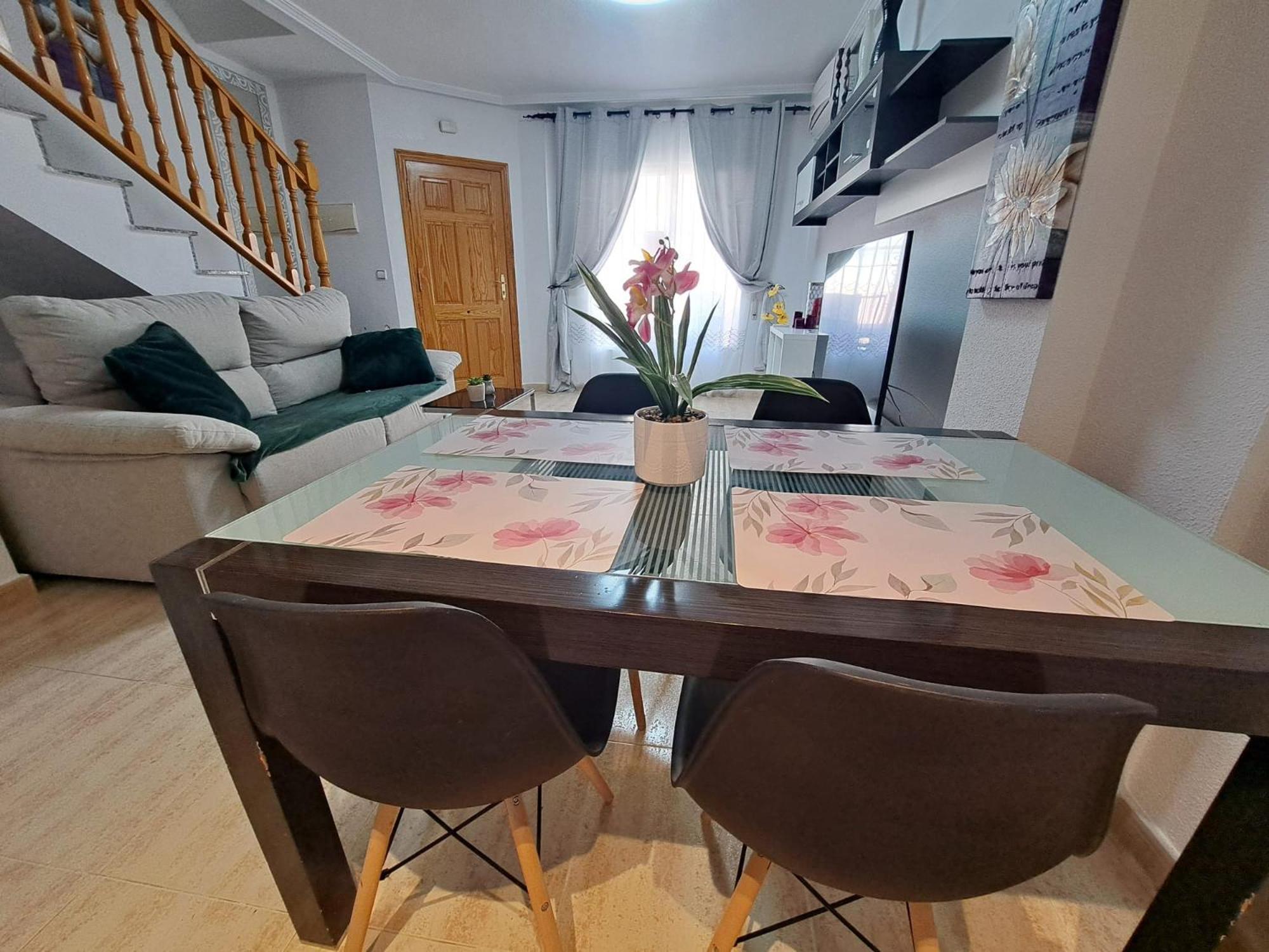 3 Bedroom Duplex Cabo Roig Сasa de vacaciones