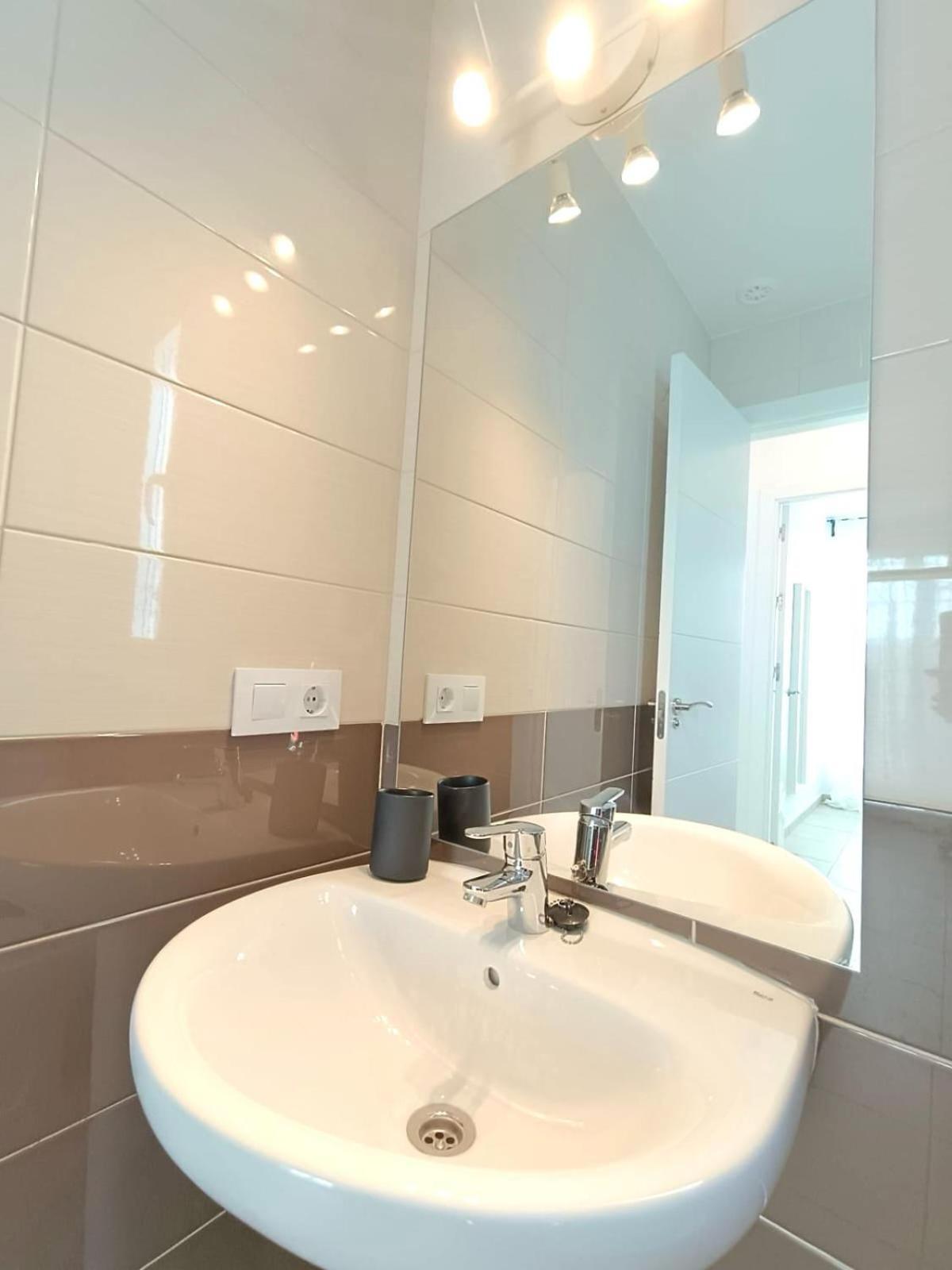 Sherry Ix Parking Gratuito Apartamento