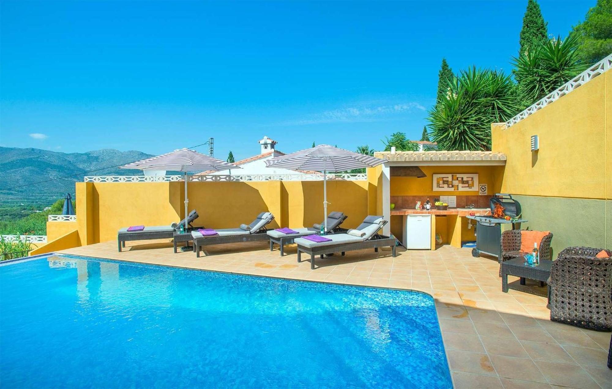 Casa Del Bosque Villa