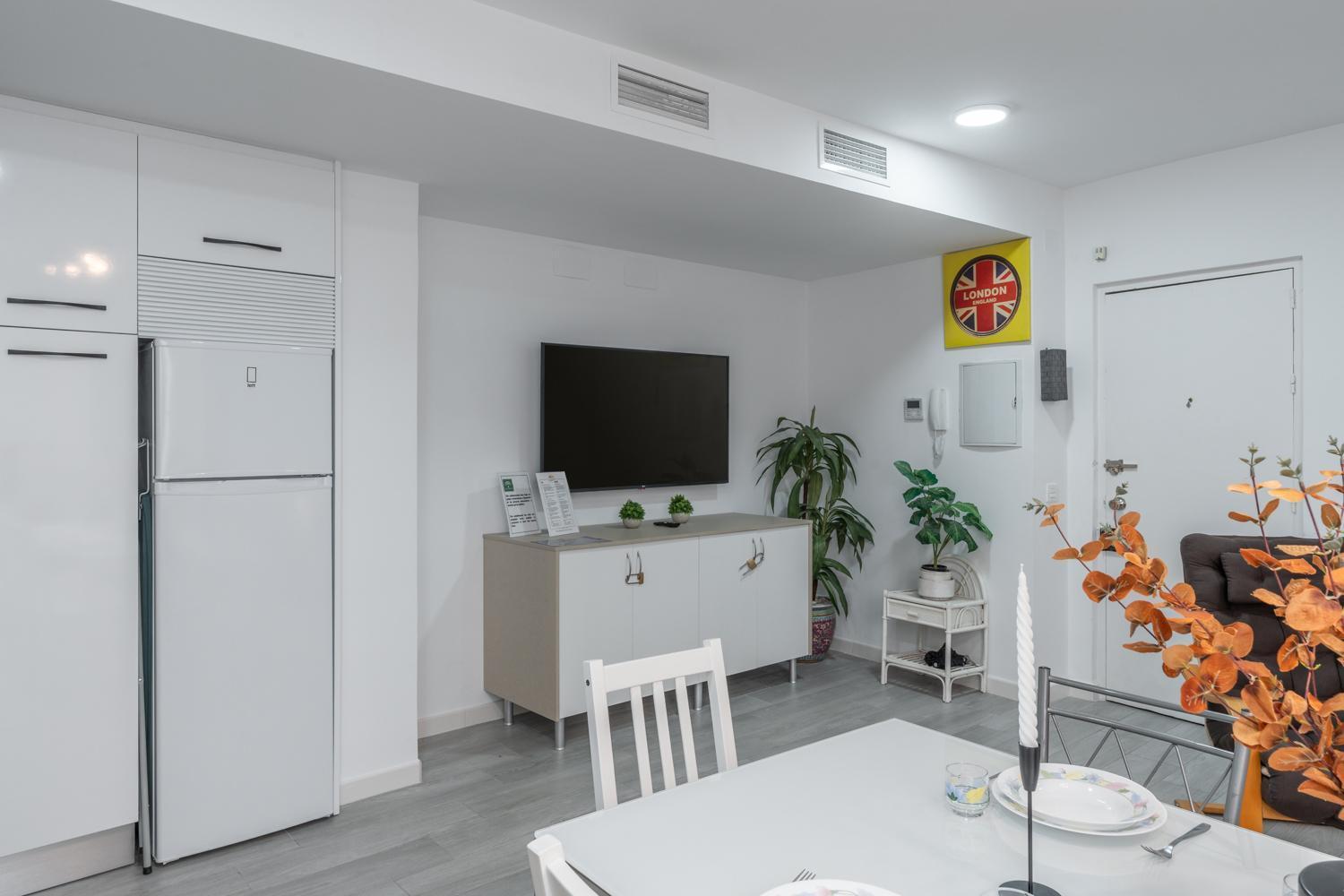 Tuguest Santa Paula Iii *