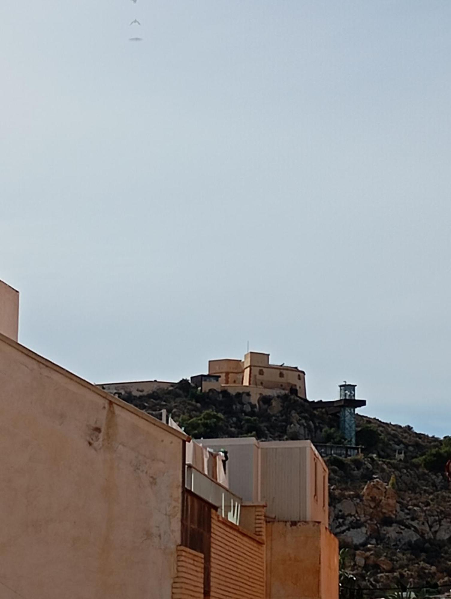 Plein Centre, Proche Et Port, Garage Apartamento Águilas