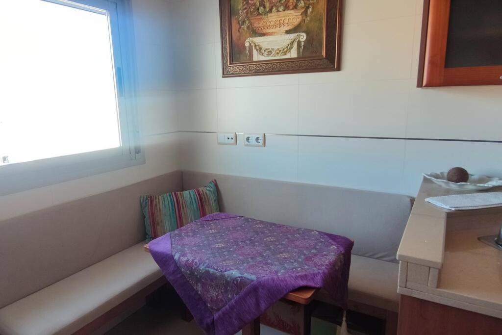 Apartamento Deluxe: Hidromasaje, Terraza Y Vistas. Las Hortichuelas Bajas