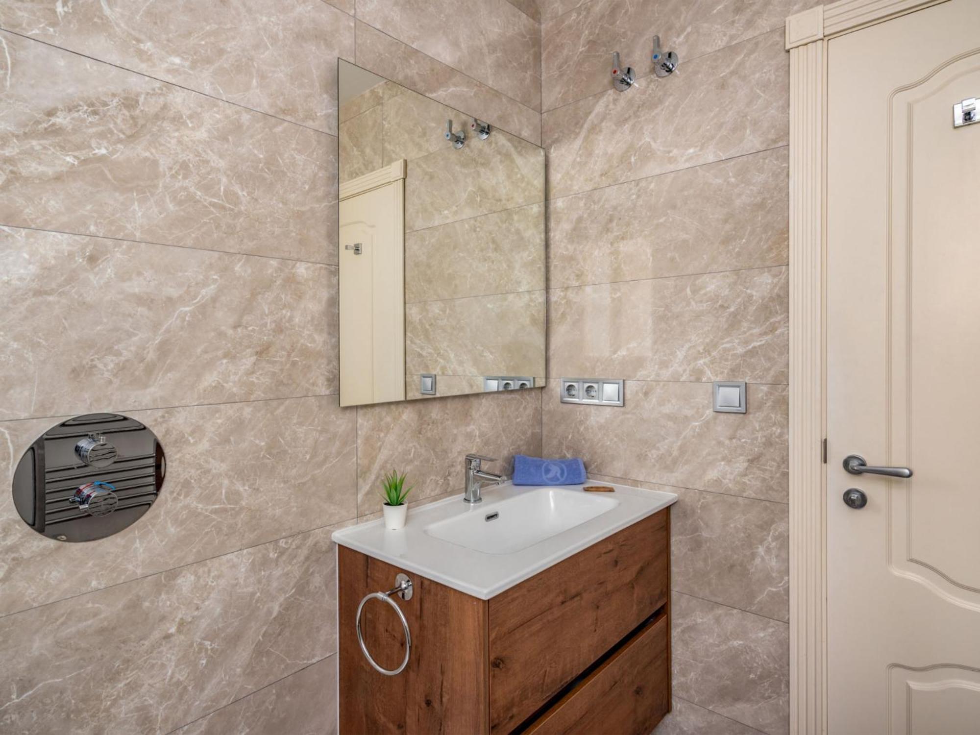 Fuente Aloha By Interhome Apartamento *