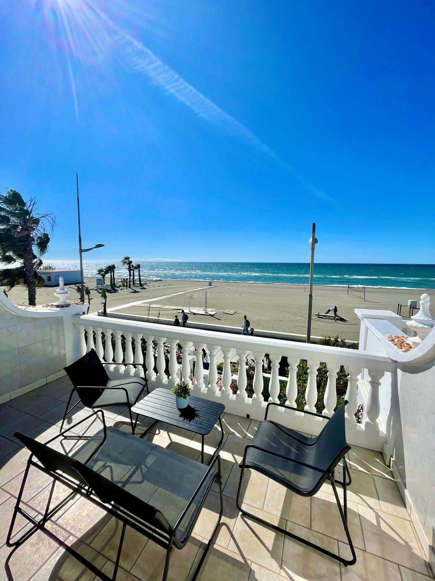 Frontal Al Mar - Costa Apartment *