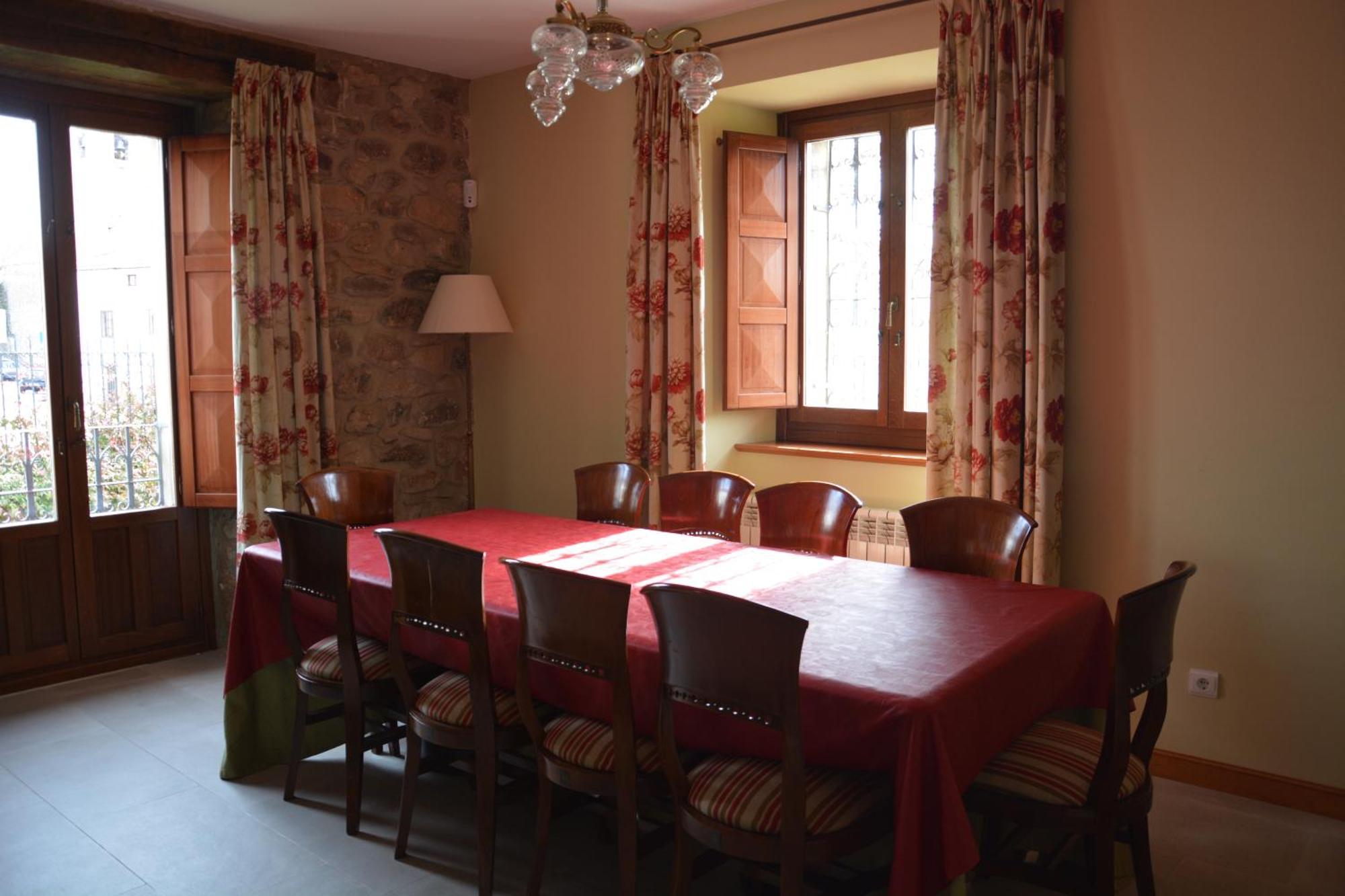 San Ignacio: Casa Indiana En Soria *