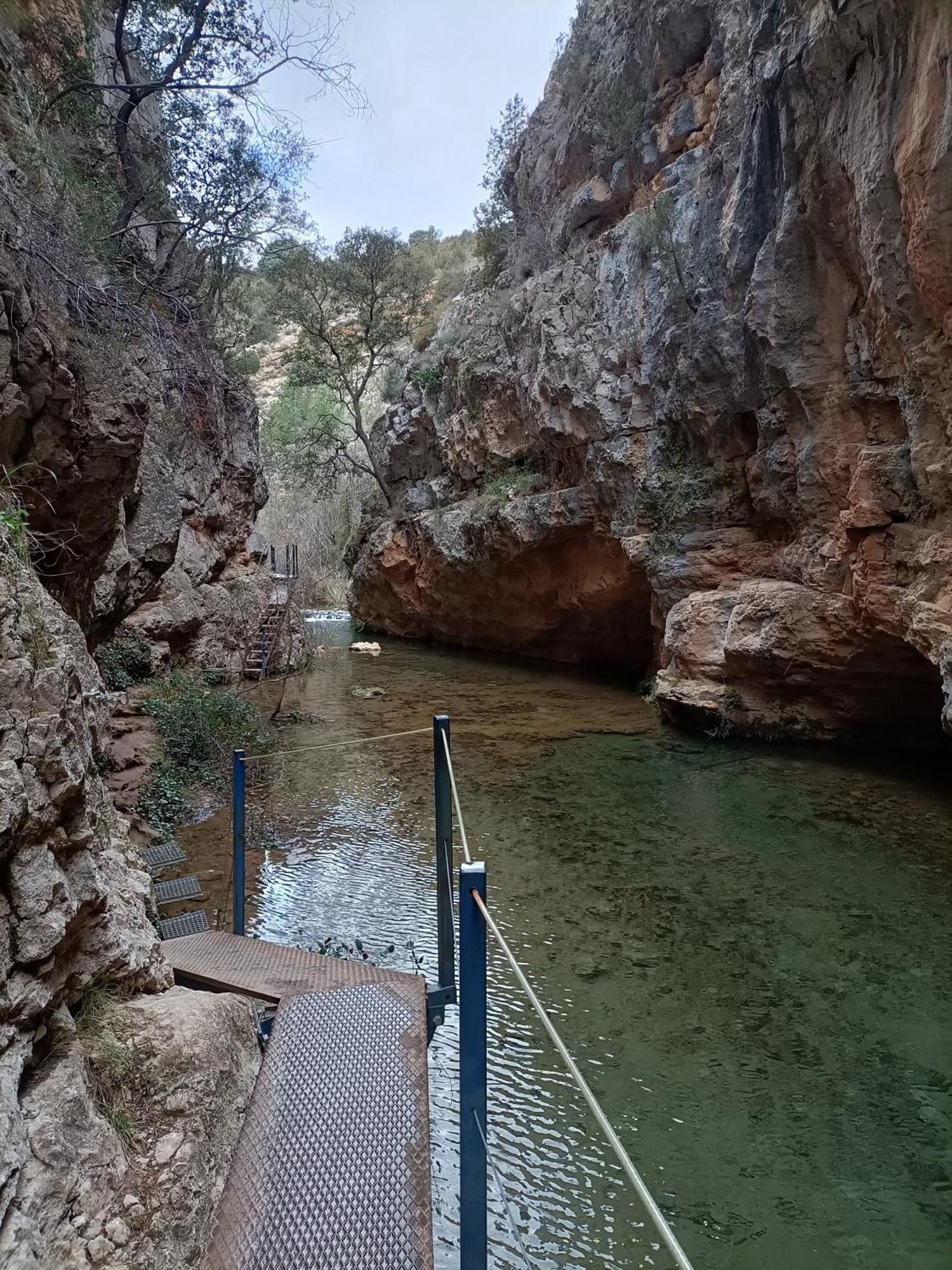 Rurales Fuente Del Peral Apartahotel *