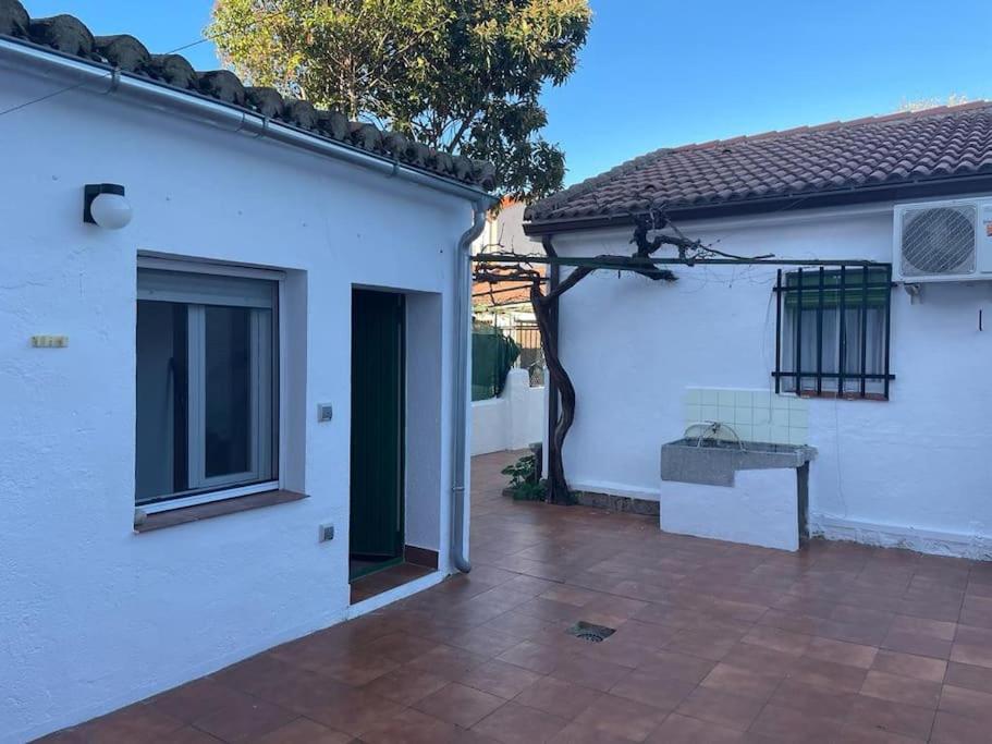 Preciosa Casa Entera Con Patio Сasa de vacaciones *