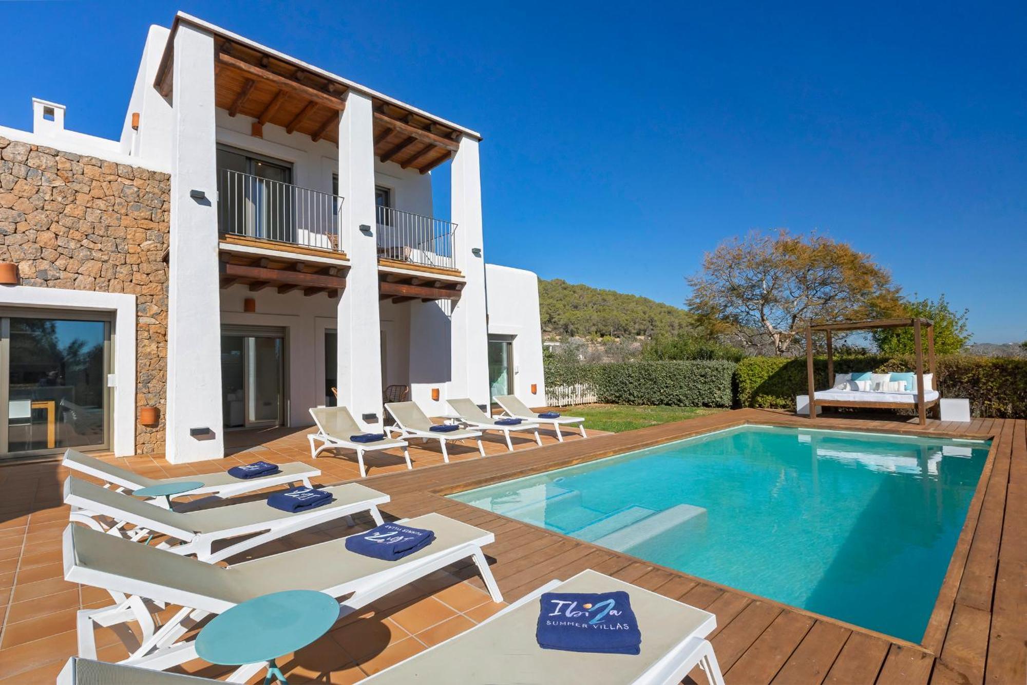In Sleeps 10 To 12 Guests * Ibiza Town