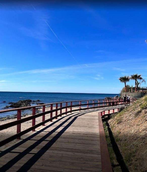 Rooftop Oasis At Ocean Point Calahonda - Just Few Steps Away From The Beach, Restaurants & Shops *