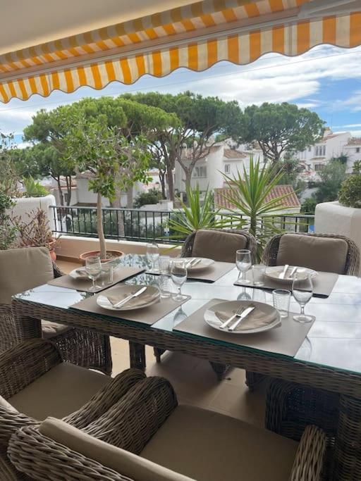 Rooftop Oasis At Ocean Point Calahonda - Just Few Steps Away From The Beach, Restaurants & Shops * Sitio de Calahonda