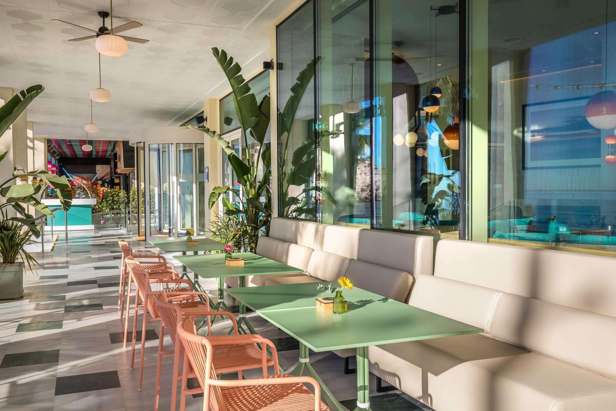 Hotel Barcelo - Adults Recommended