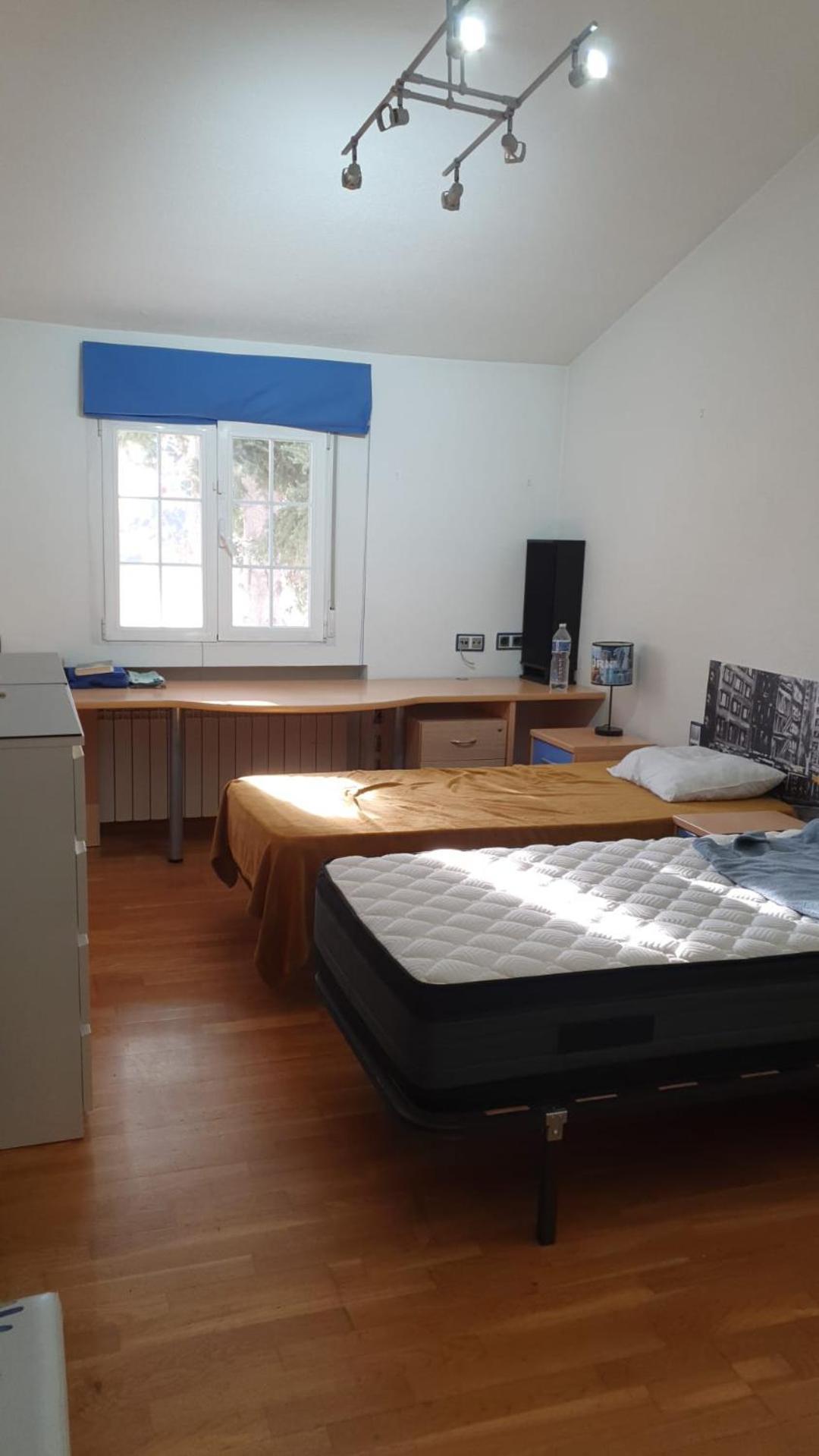 Casa Pinares Pensión