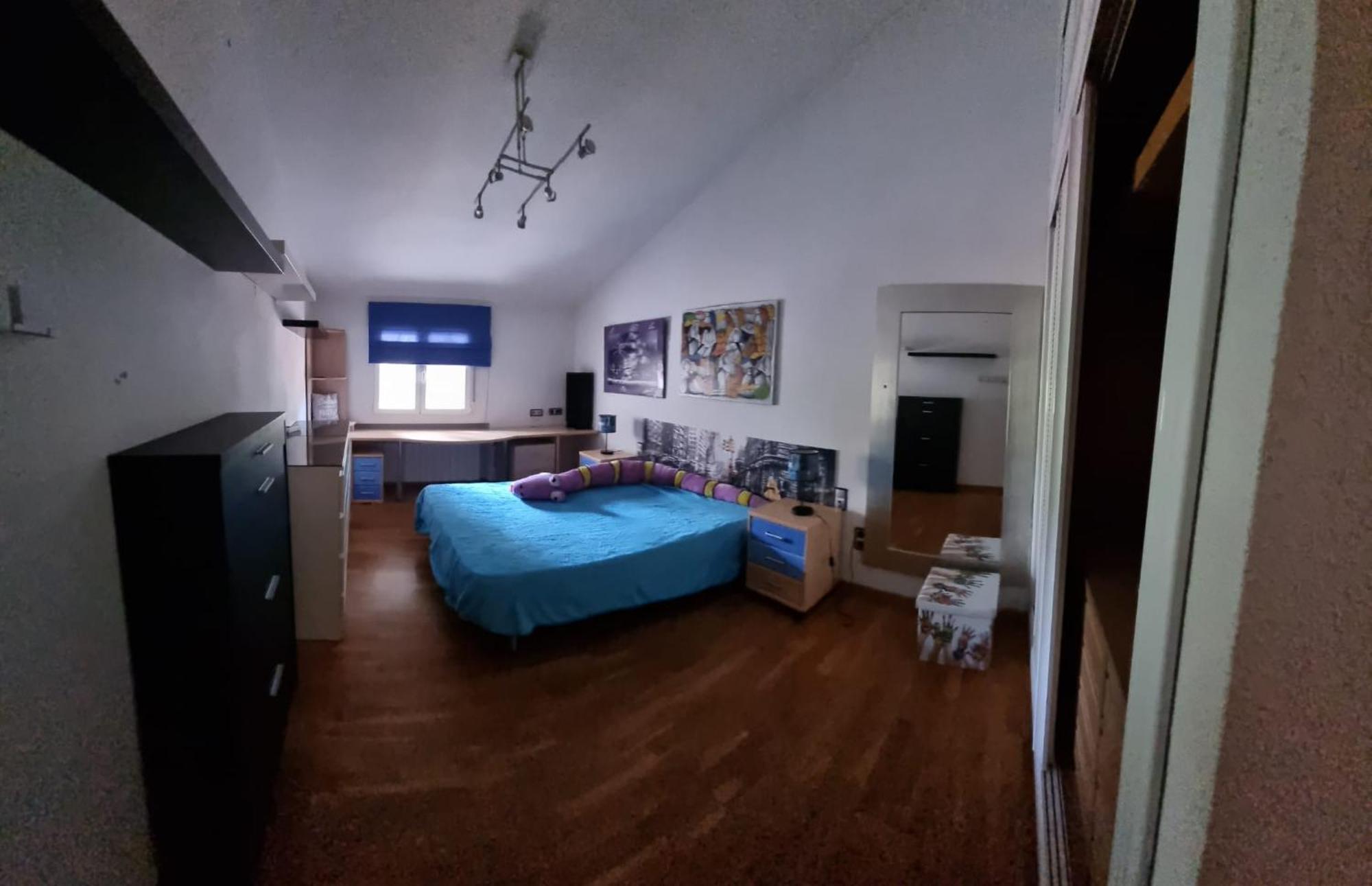 Casa Pinares * Mostoles