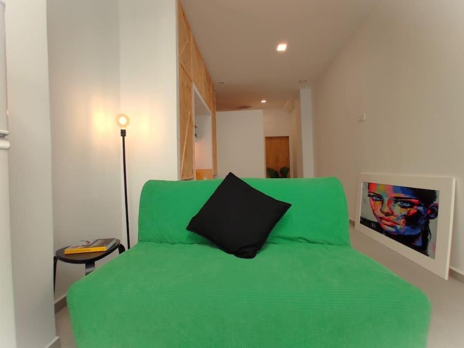 Apartment Acogedor Loft En Valencia_ Calamochaa *