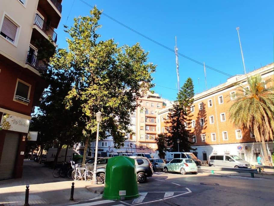 Apartment Acogedor Loft En Valencia_ Calamochaa Valencia