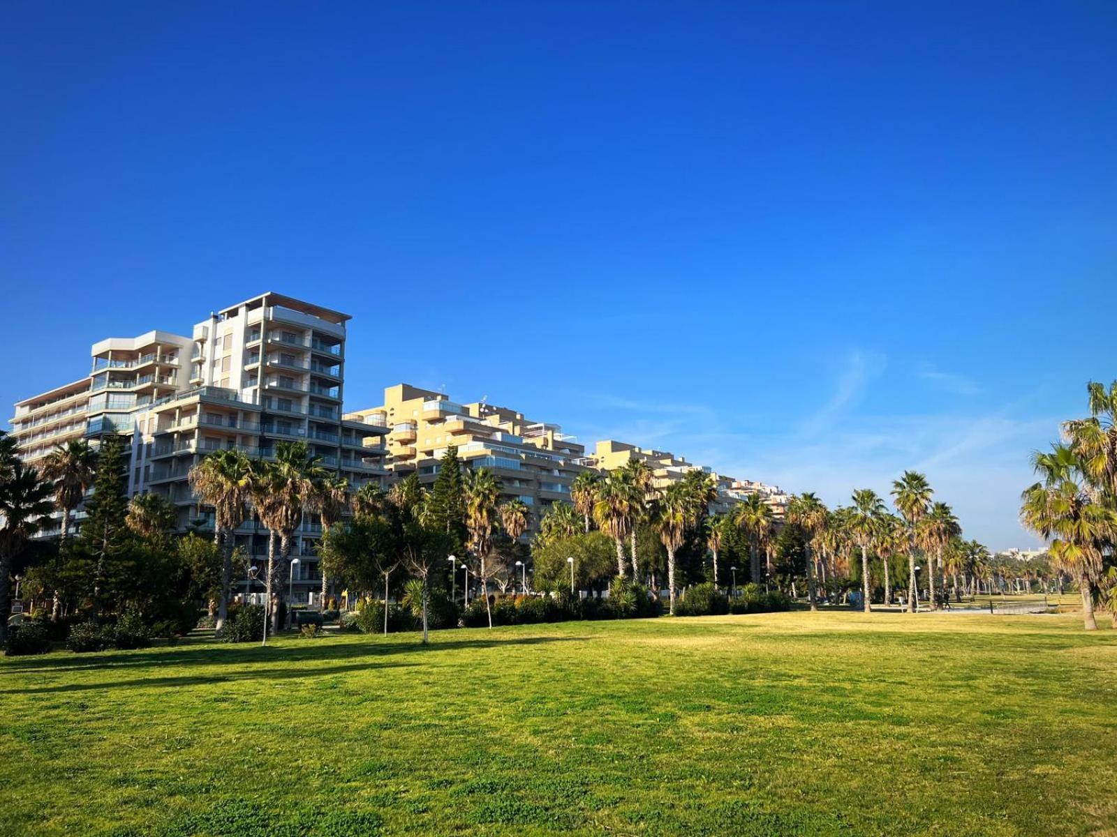 Apartment Con Vistas Al Mar Cala Blanca Ii *