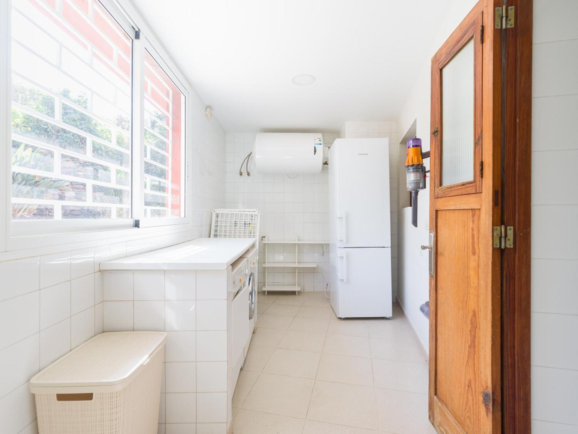El Jardin De With Private Pool, Sauna&jacuzzi