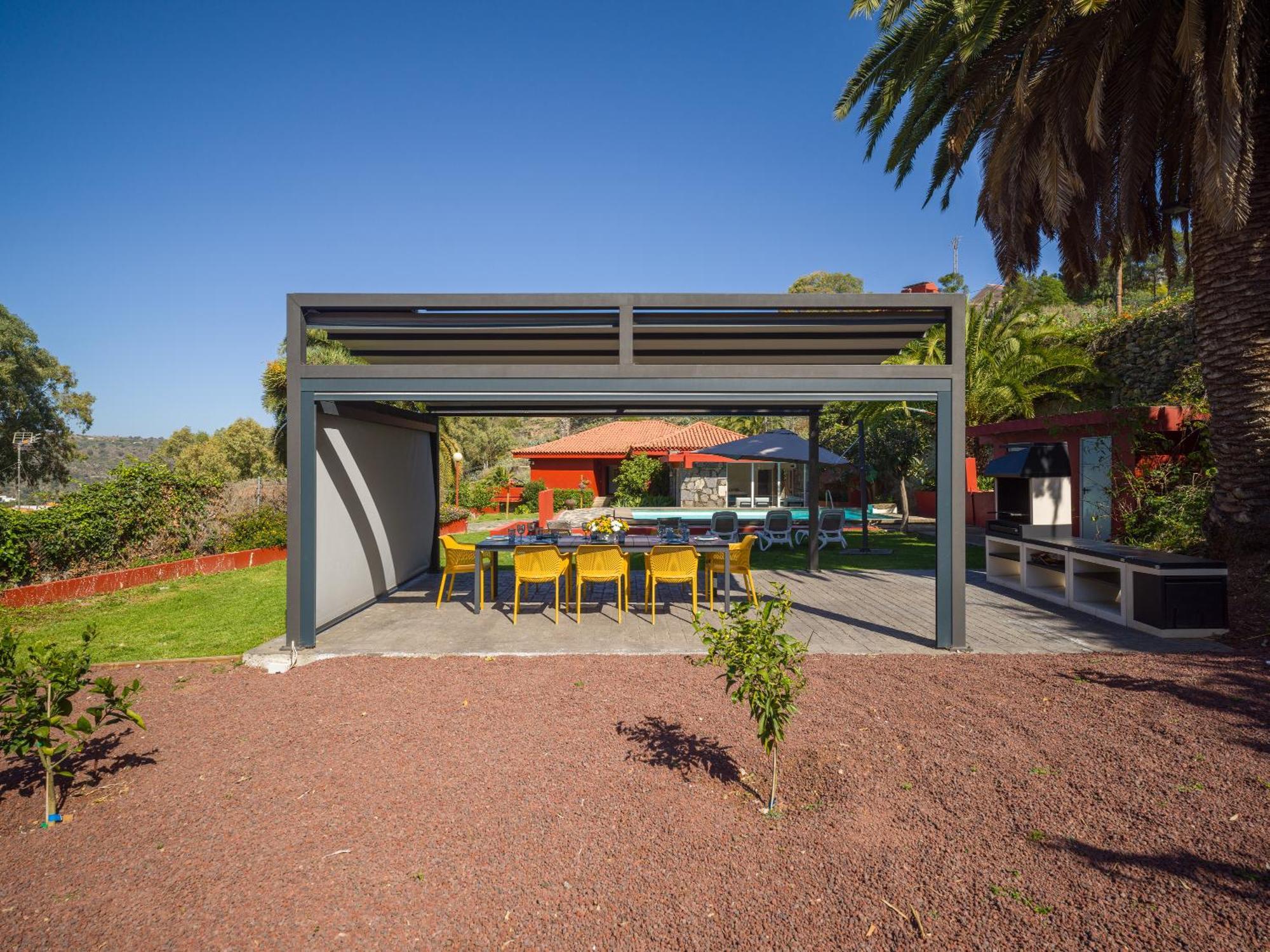 El Jardin De With Private Pool, Sauna&jacuzzi Villa