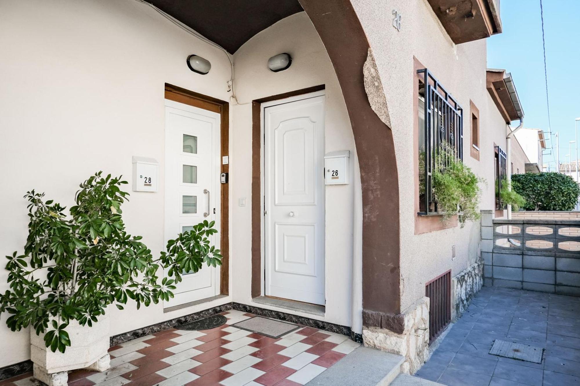 Cals Avis Casa Con Jardin En Holiday home Banyoles