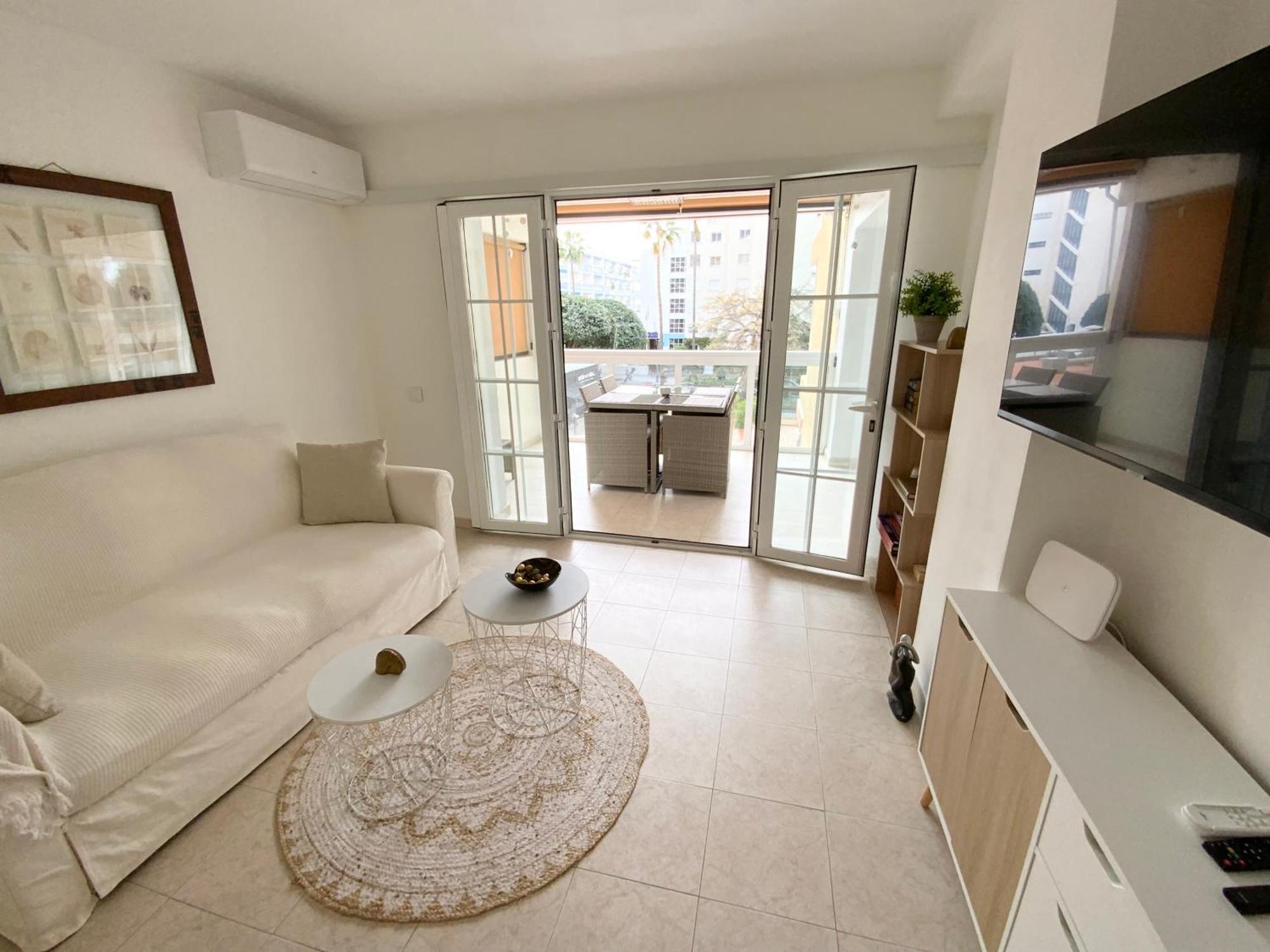 3min To The Beach 1 Bedroom Centre Apartment