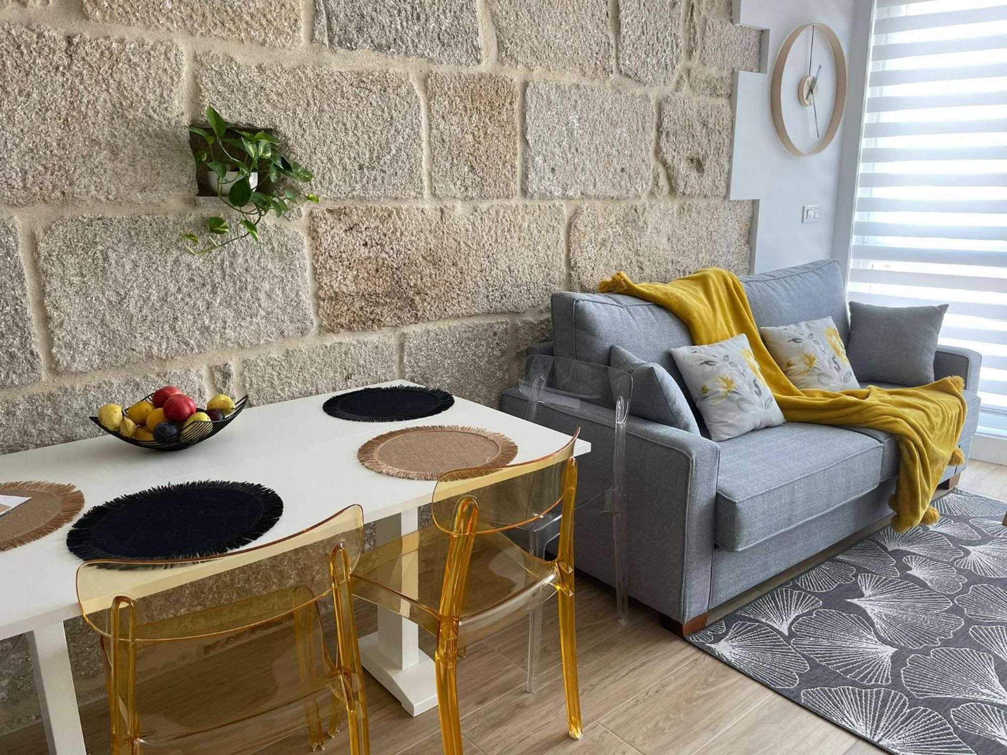 Apartment Almuina Marin