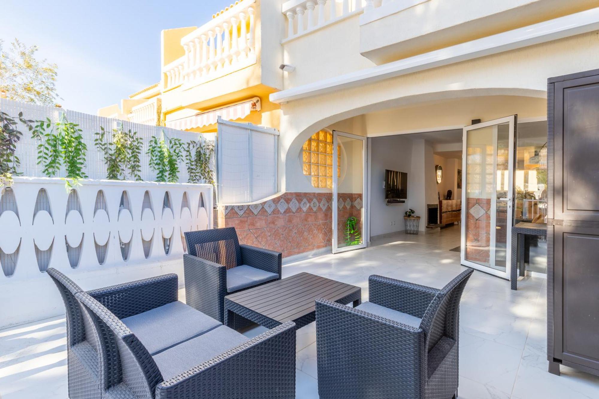 Holiday home Sol Y Sombra