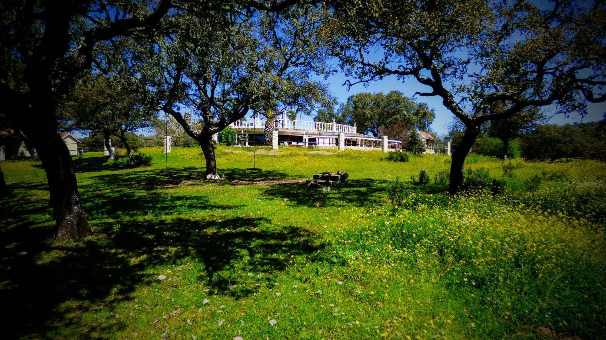 Casa Rural Hacienda El Lago Сasa de vacaciones