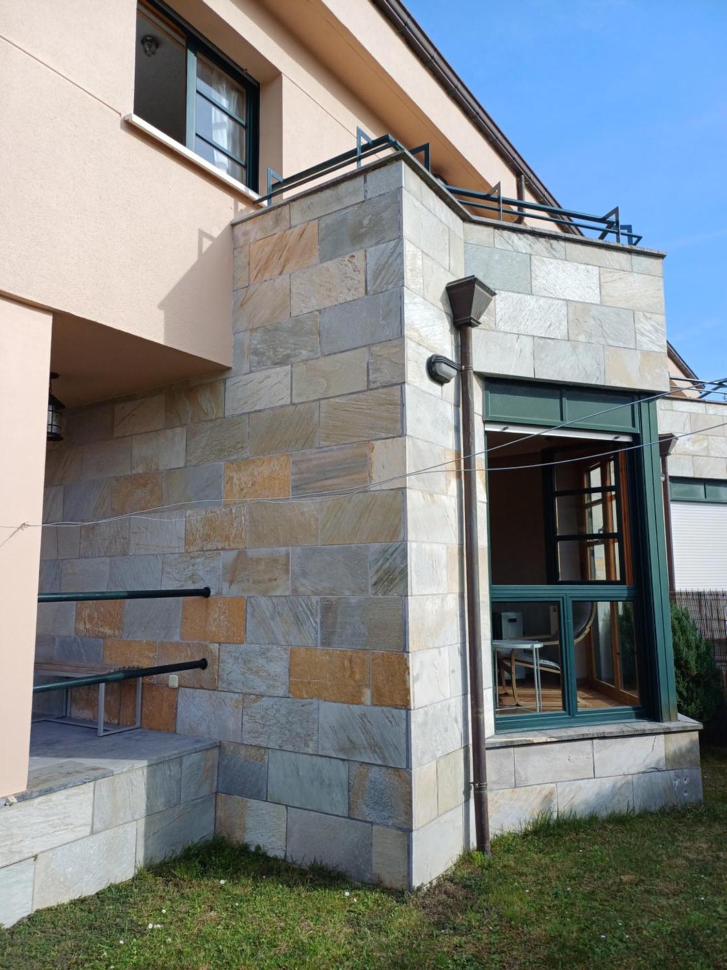 Casa Con Jardin Y Piscina En Muros Сasa de vacaciones