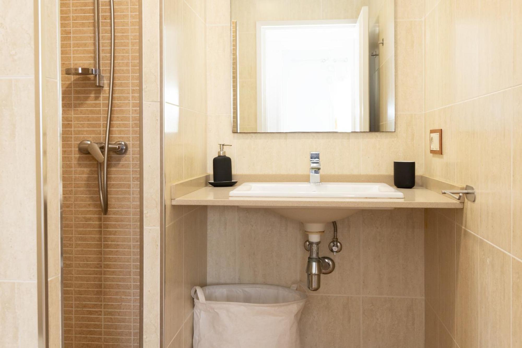 Holiday home Camins - Casa En Con Piscina Privada Riumar