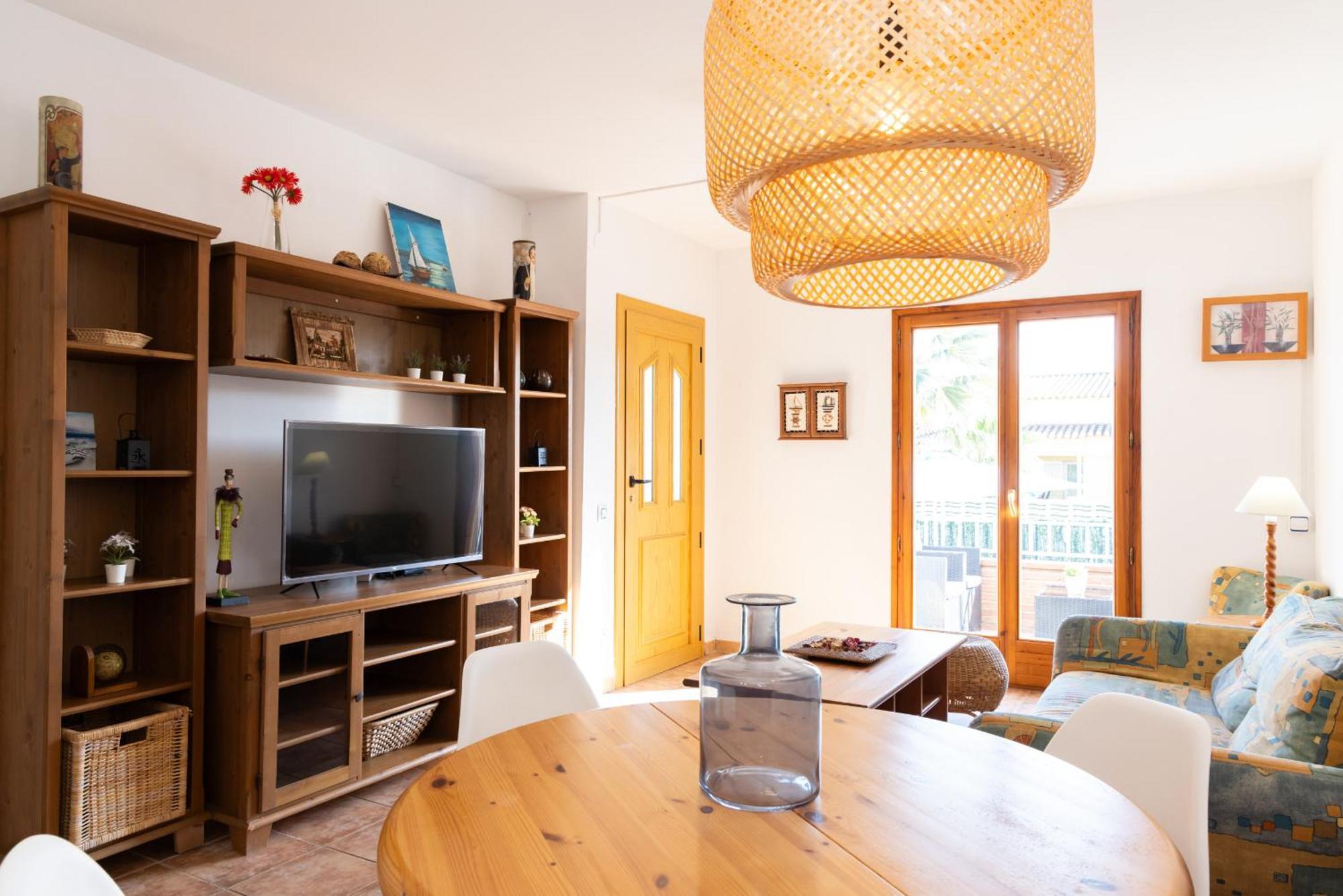 Holiday home Camins - Casa En Con Piscina Privada Riumar