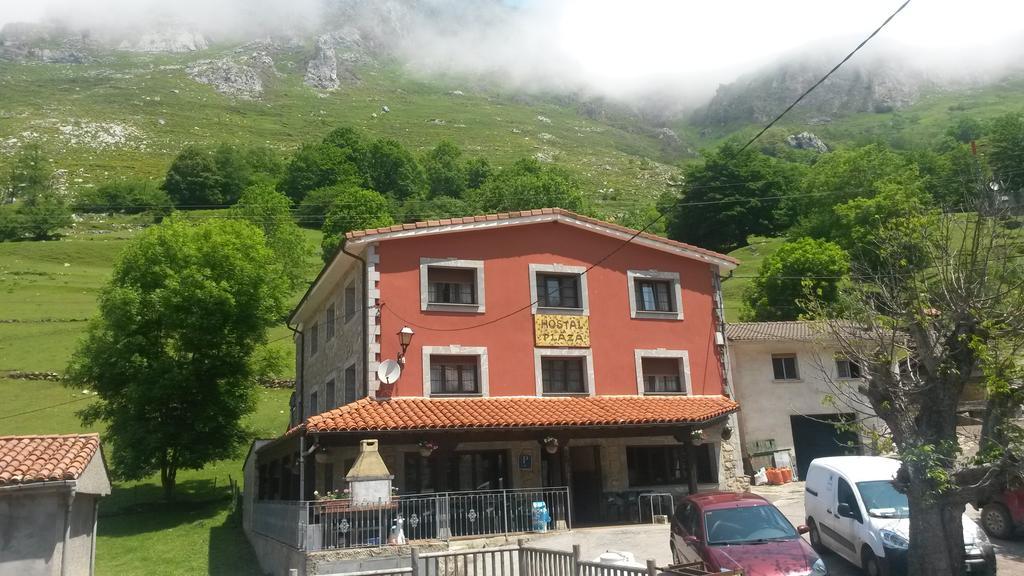 Guest house La Plaza Tielve