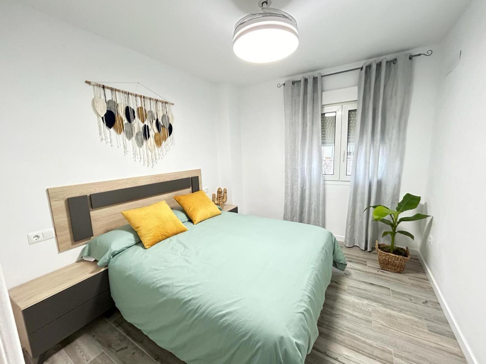 Poniente Apartamento *