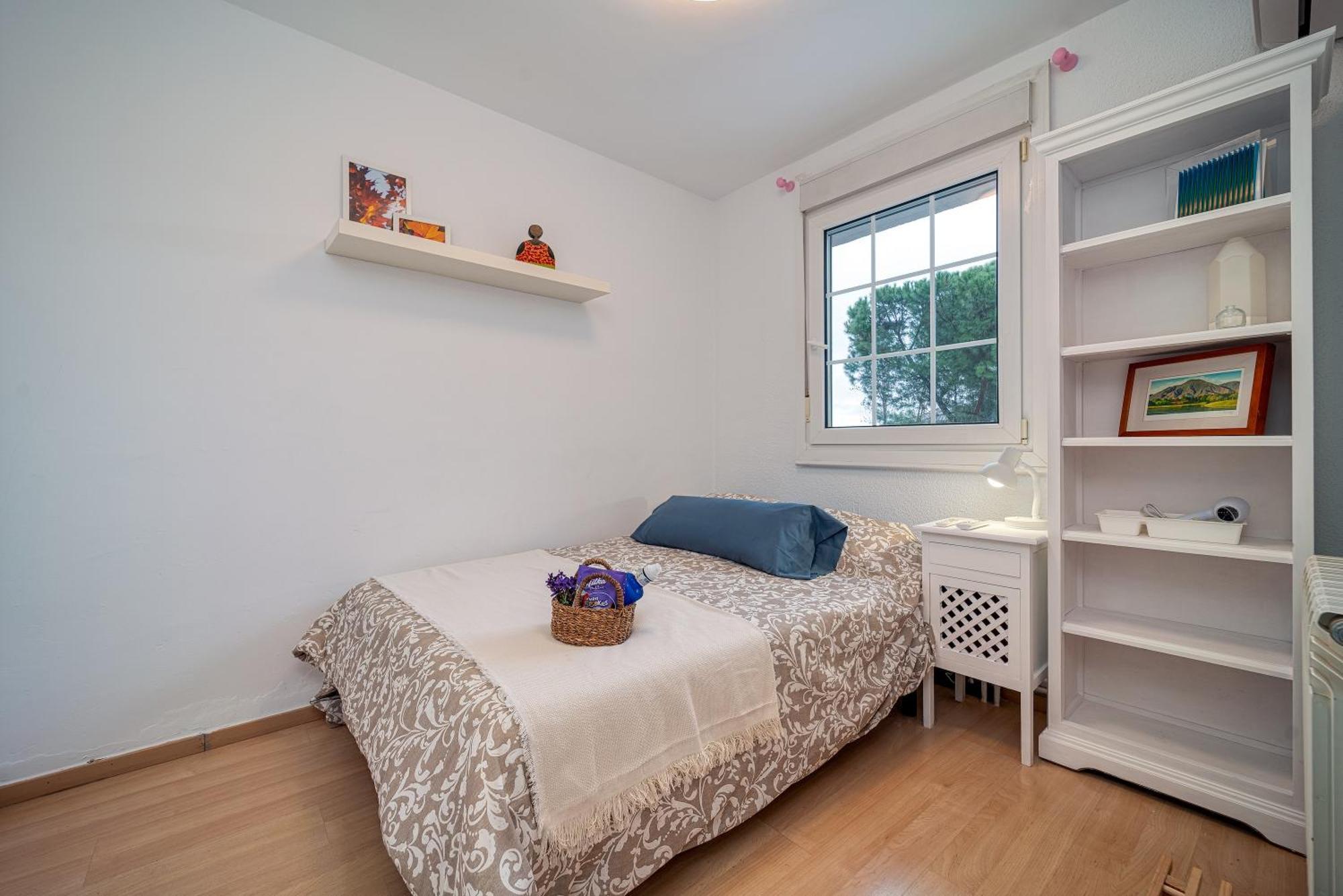 Suki House 1 Guest house Pozuelo de Alarcon