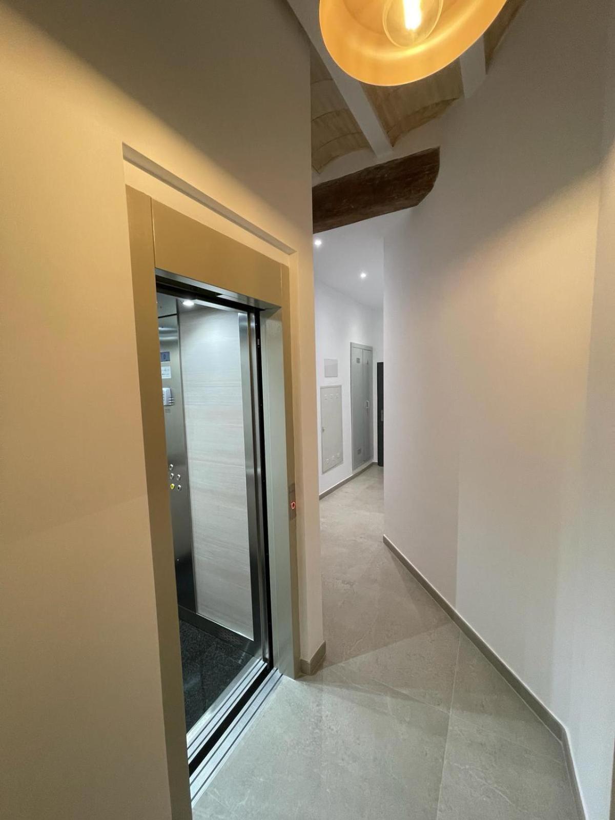 Elegancia Apartment