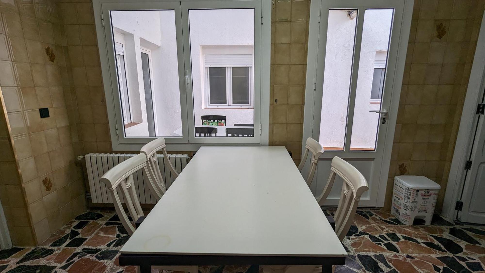 Casa Clari Pensión *