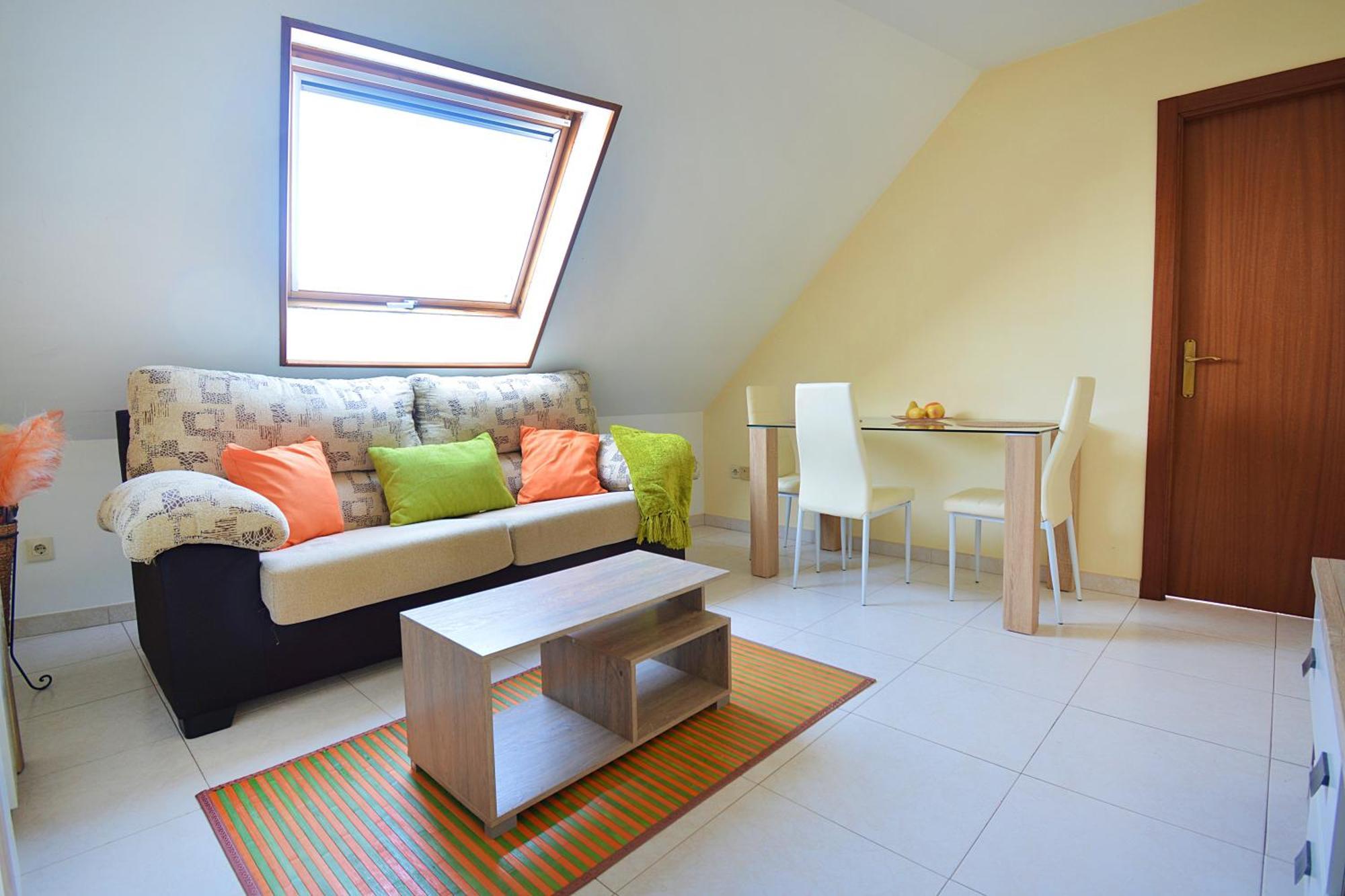 Con Terraza Frente Al Mar En Apartamento O Grove