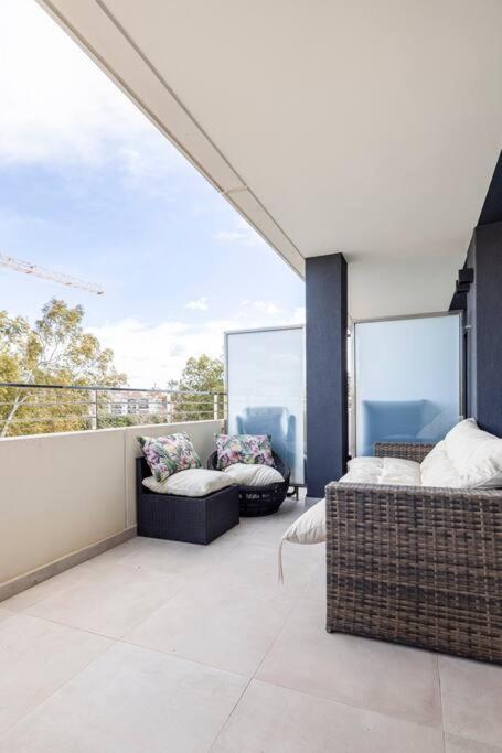 Apartment By The With Pool And Private Parking
