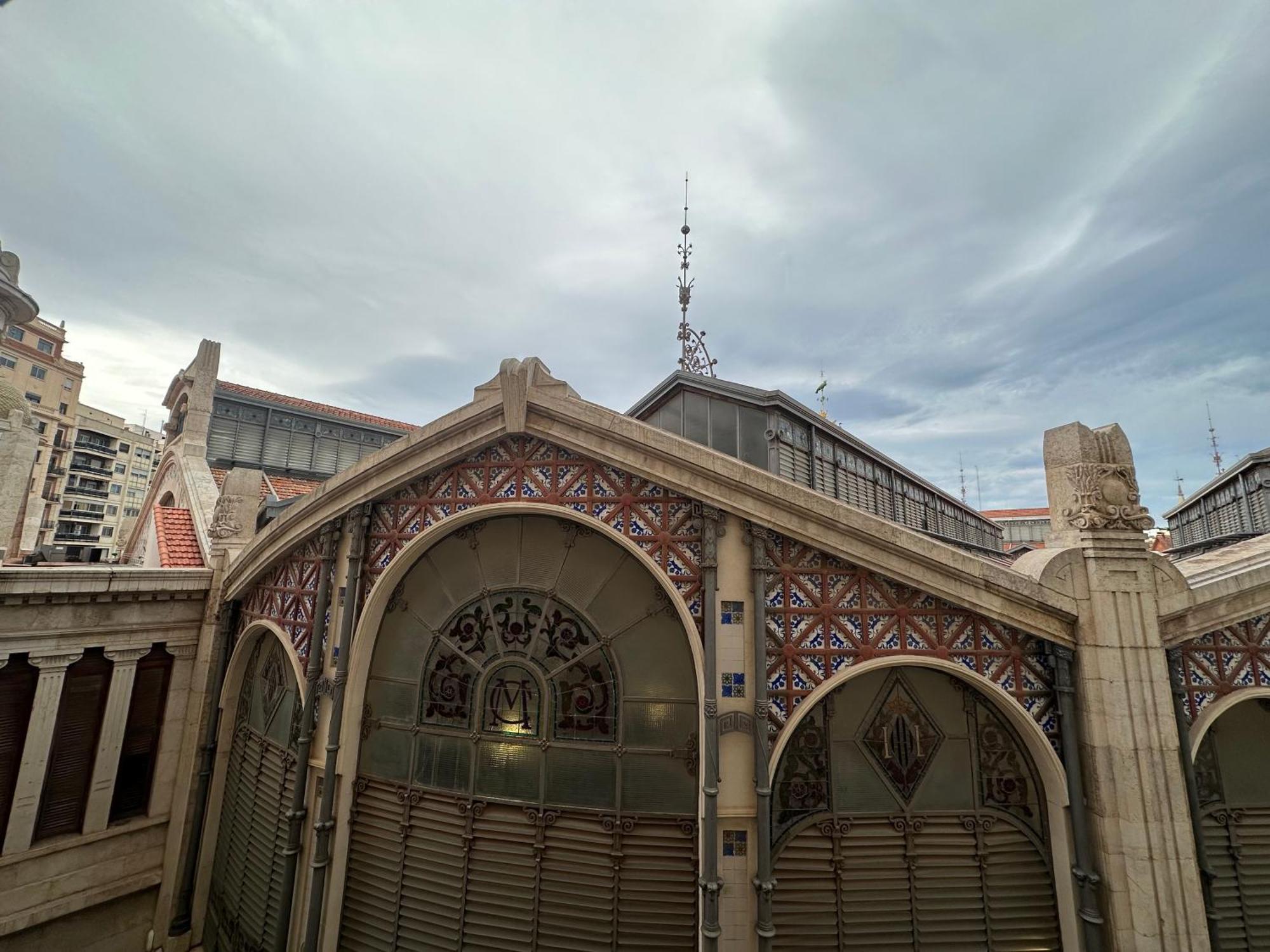 Mirador 2 Del Mercado - Con Bano Privado En El Centro De La Ciudad Vella Homestay *
